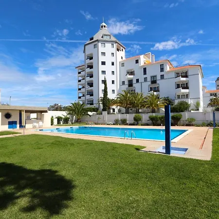 Marina Parque 83 - Clever Details